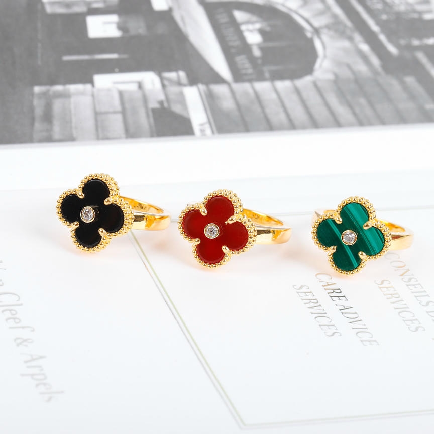 VCA Ring
